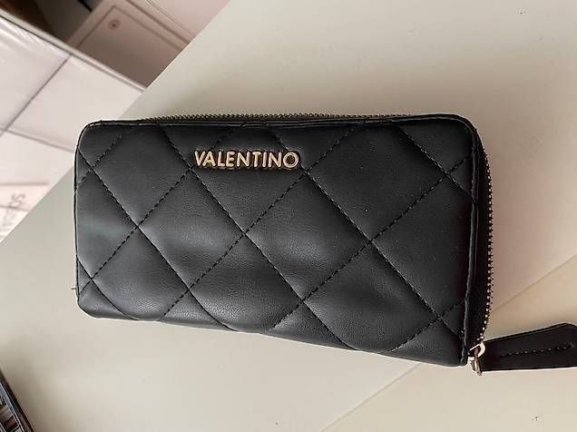 Valentino Portamonete: Portemonnaie – Usato da Würenlos venduto da 5436