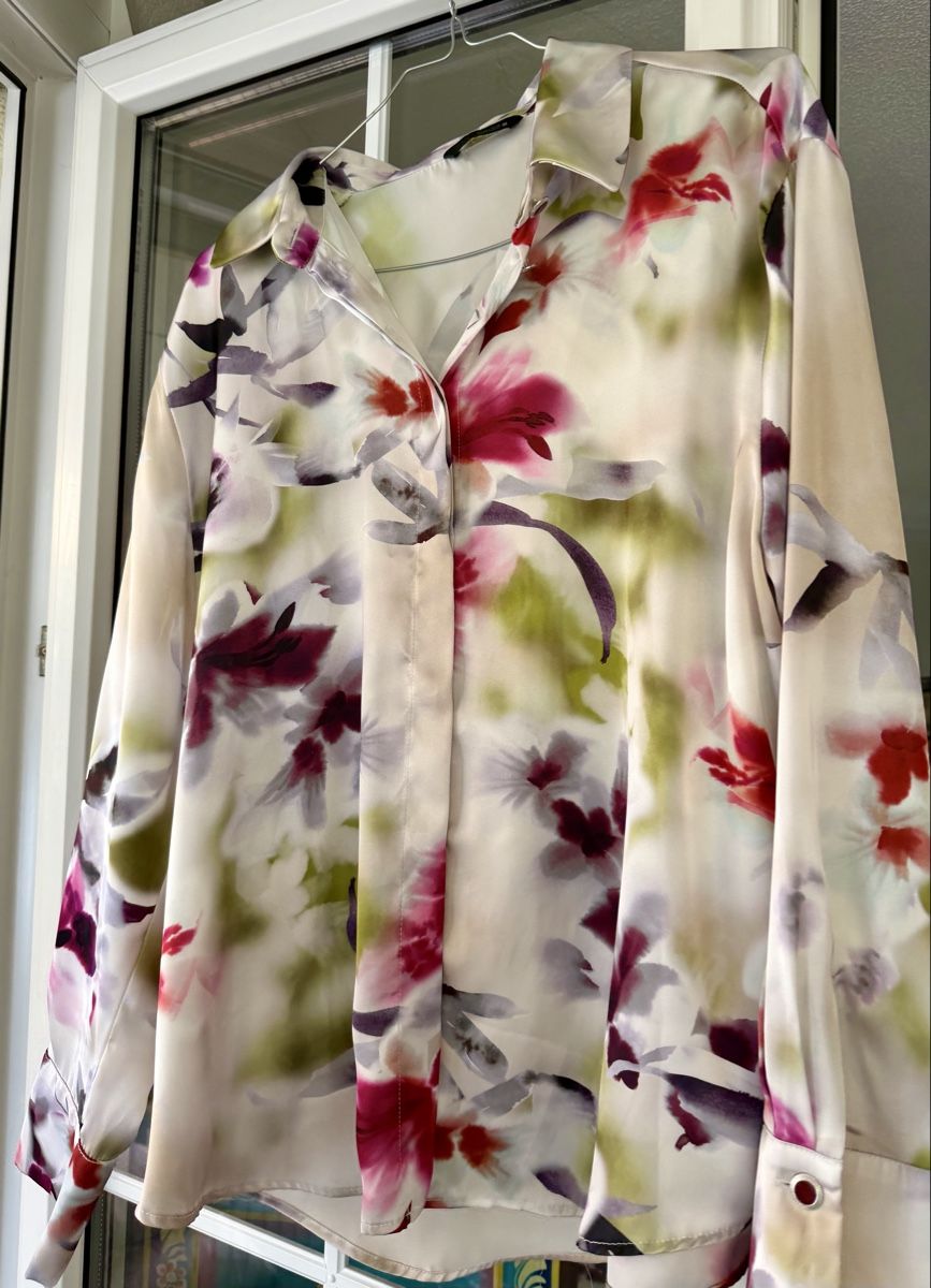 Zara Camicette: Damen Bluse ZARA Blumenmuster L NEU – Nuovo (secondo la descrizione) da Unterengstringen venduto da Blingbling537