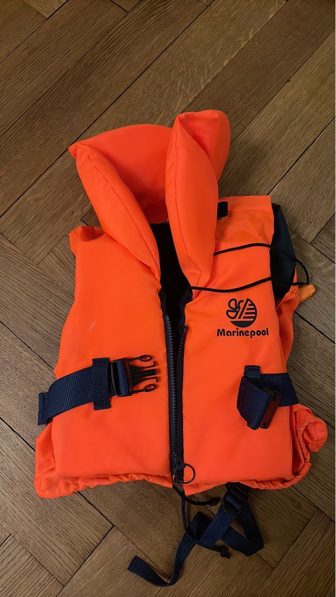 Schwimmwesten: Marinepool Schwimmweste Orange - 10-20kg – Gebraucht aus Zürich von Aapitz