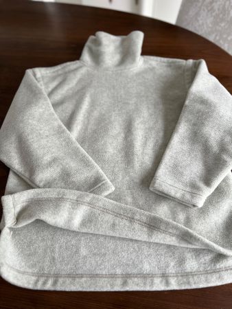 Winter-Pulli, Fleece, Gr. S, Grau, Stickerei, Neuwertig