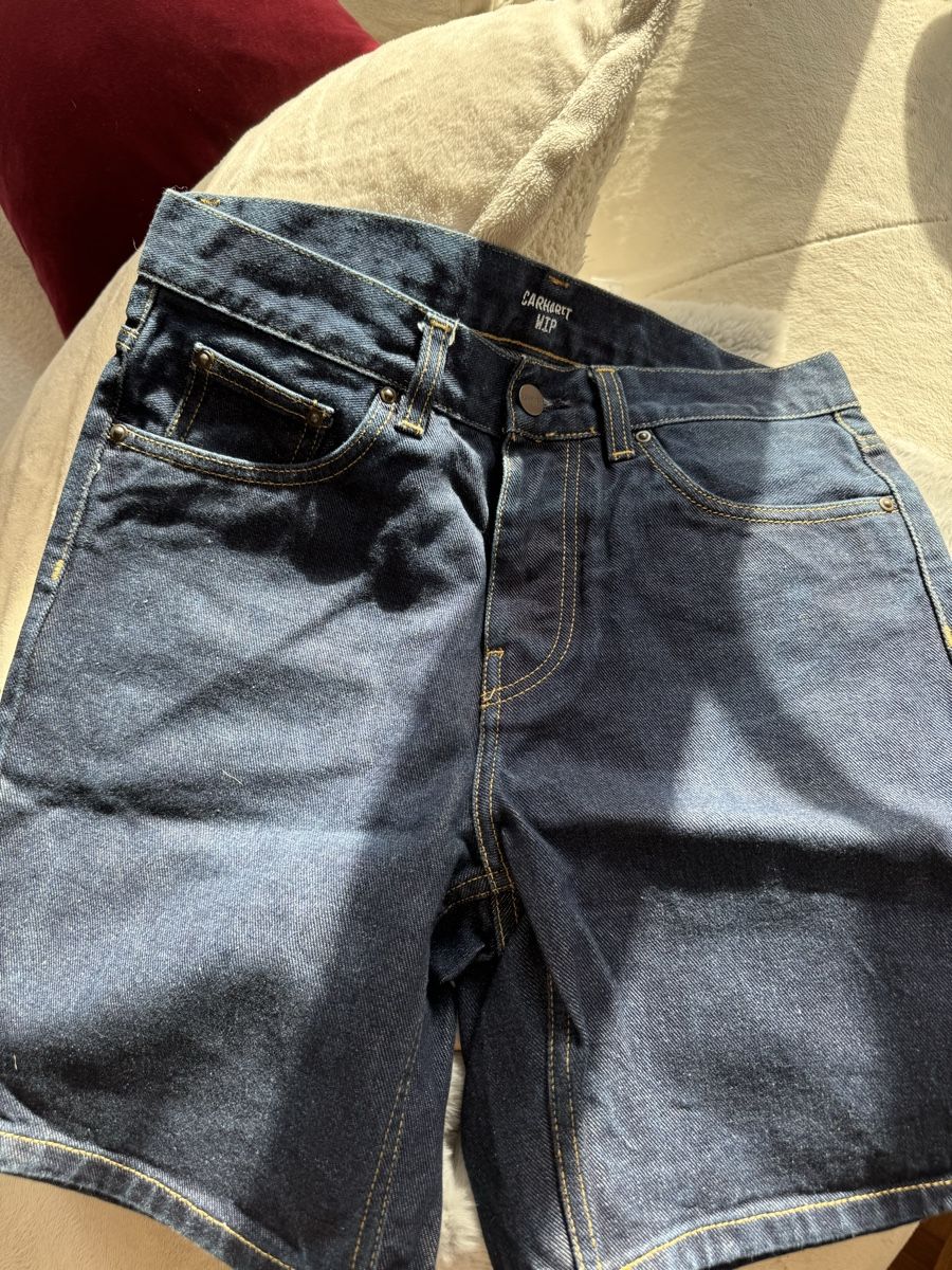 Carhartt Jeans: Short Carhartt  – Neu (gemäss Beschreibung) aus Nyon von mar_2xlg 2