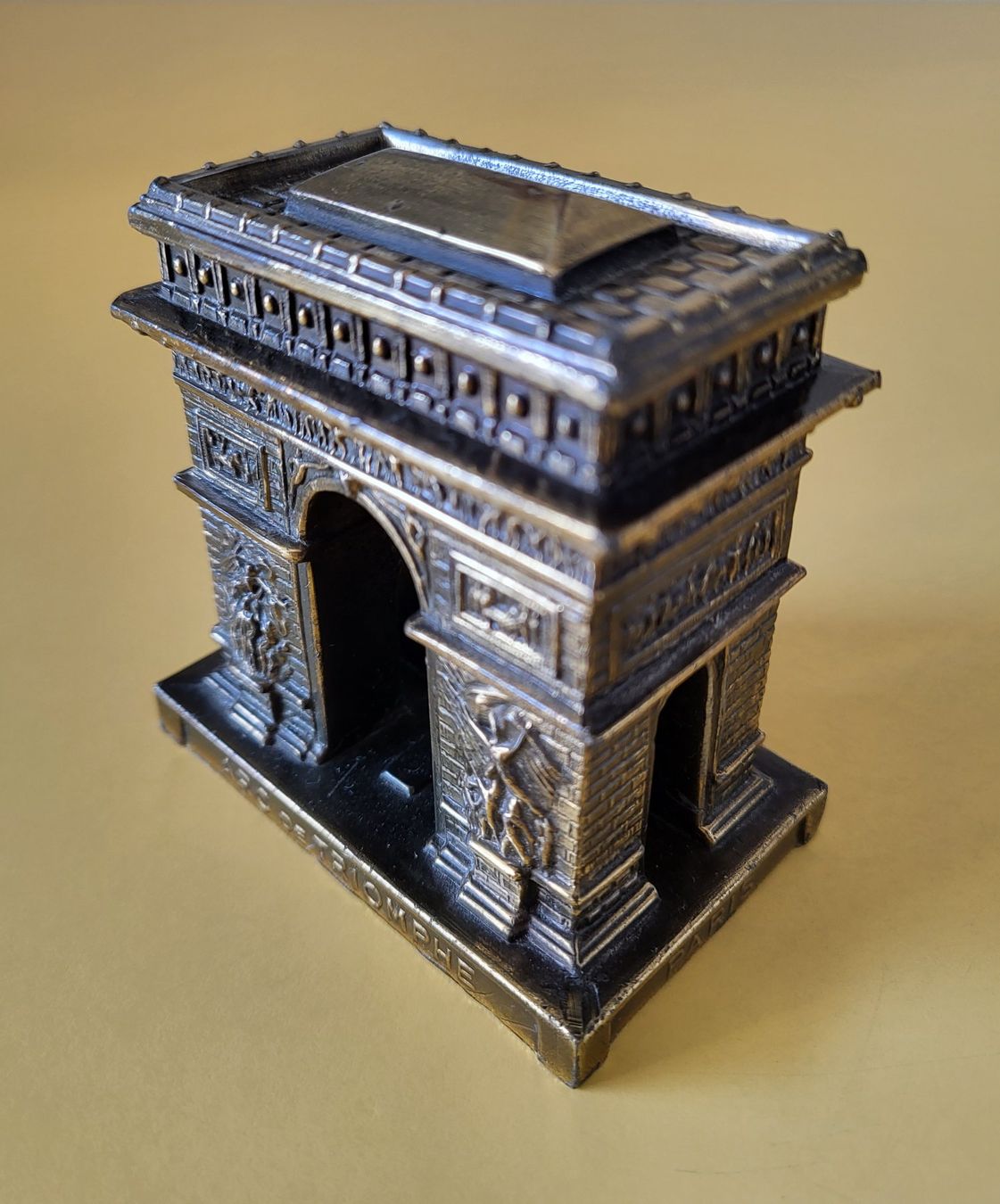 Skulpturen & Statuen: Arc de Triomphe zum Aufstellen – Gebraucht aus Thun von fra_ff78 1