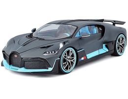 Bugatti Divo im Massstab 1:18