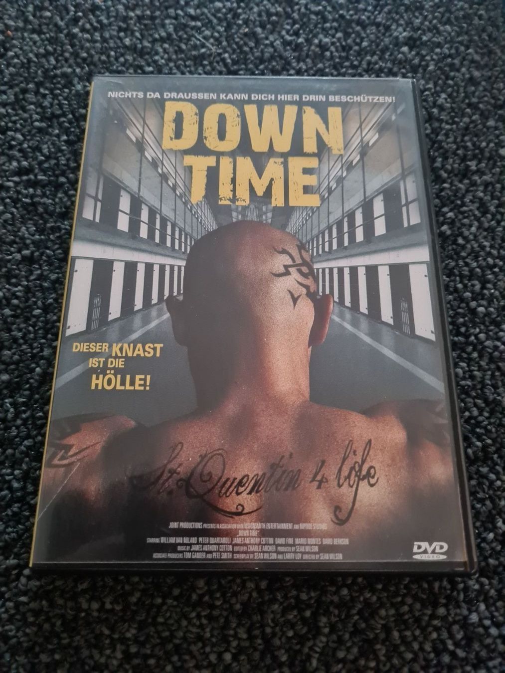 Tutti i DVDs: DOWN TIME (6096) – Usato da Ruswil venduto da Ruck.Zuck.