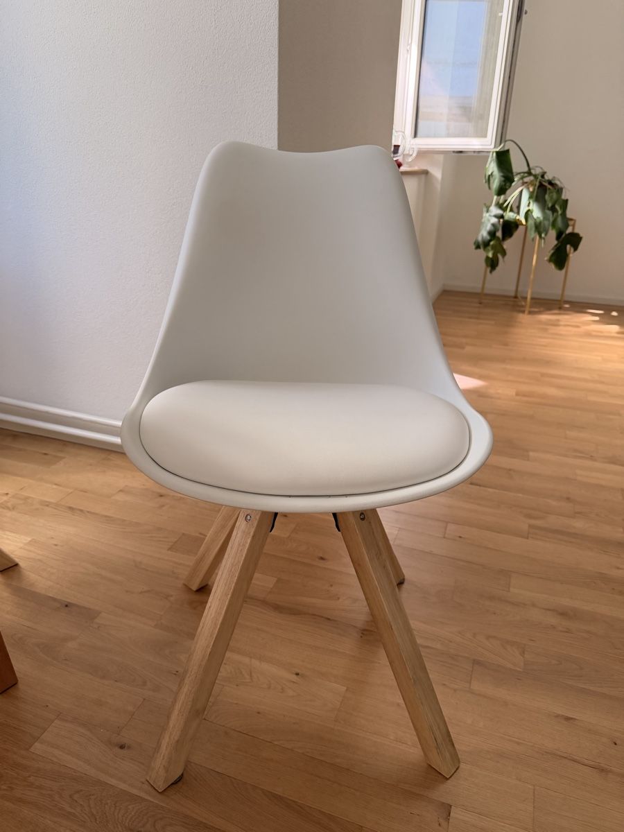 Jysk Set de table et chaises: Dining Table and 4 Chairs JYSK – D'occasion à Zürich par mar_h7x7 2