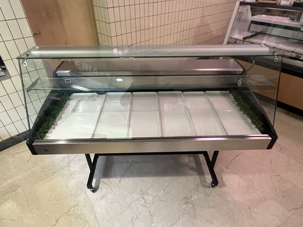 Kühlschrank: Vetrinetta frigo – Gebraucht aus Chironico von mgm_brj8 2