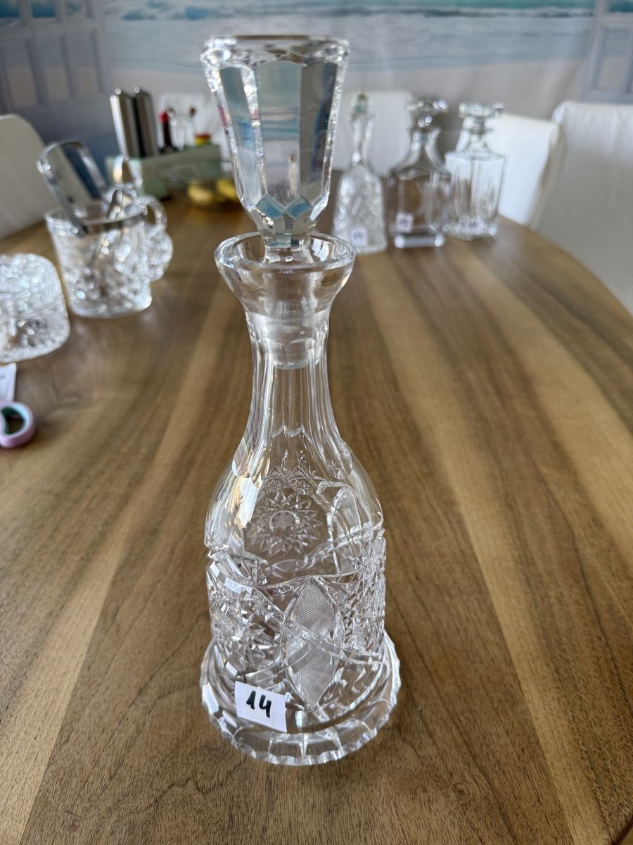 Carafes: Kristallkaraffen und Barzubehör – D'occasion à Birsfelden par Stadtcowboy 6