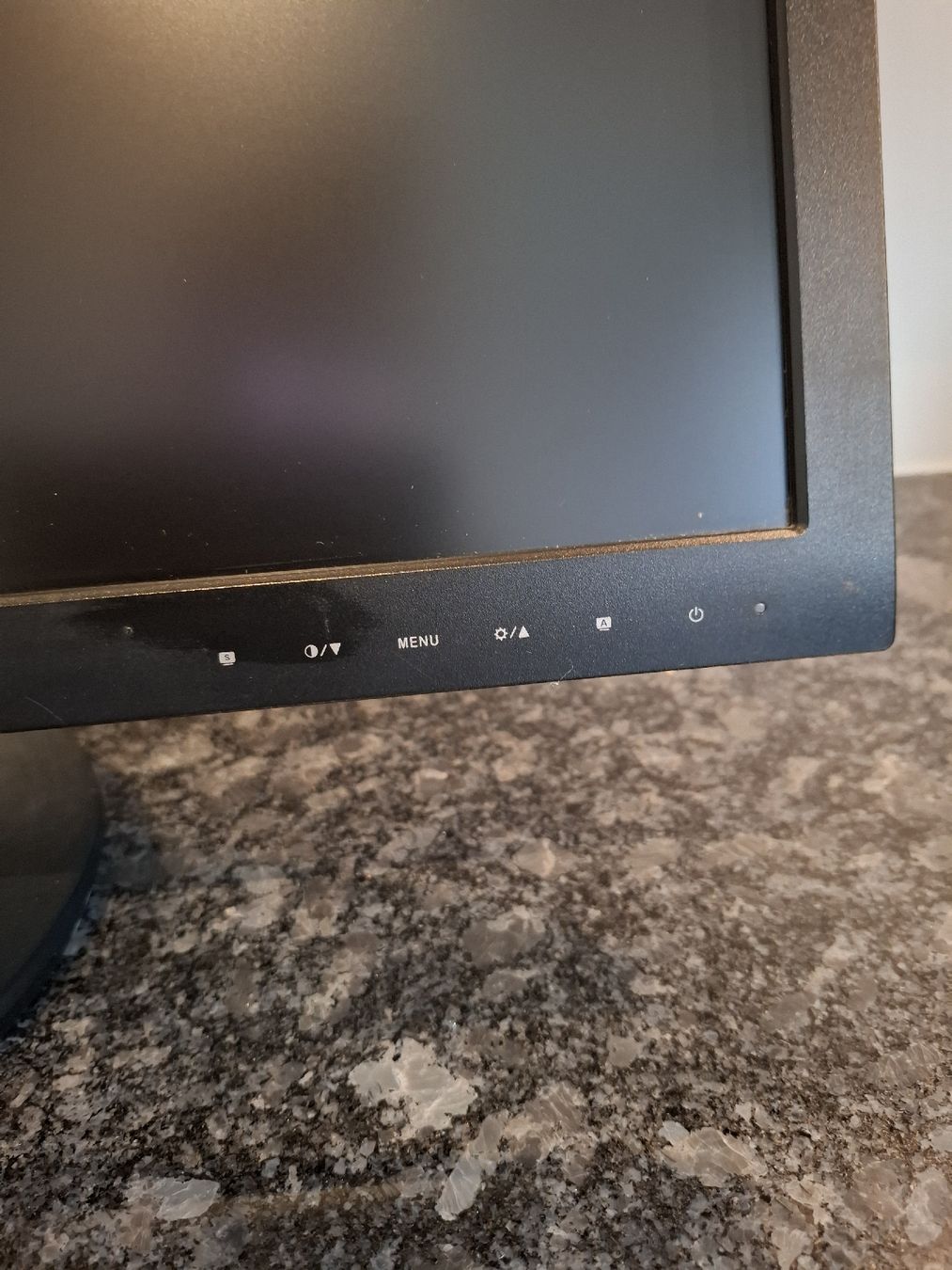 Asus Monitor: Écran PC ASUS – Usato da Neuchâtel venduto da FloKo88 1