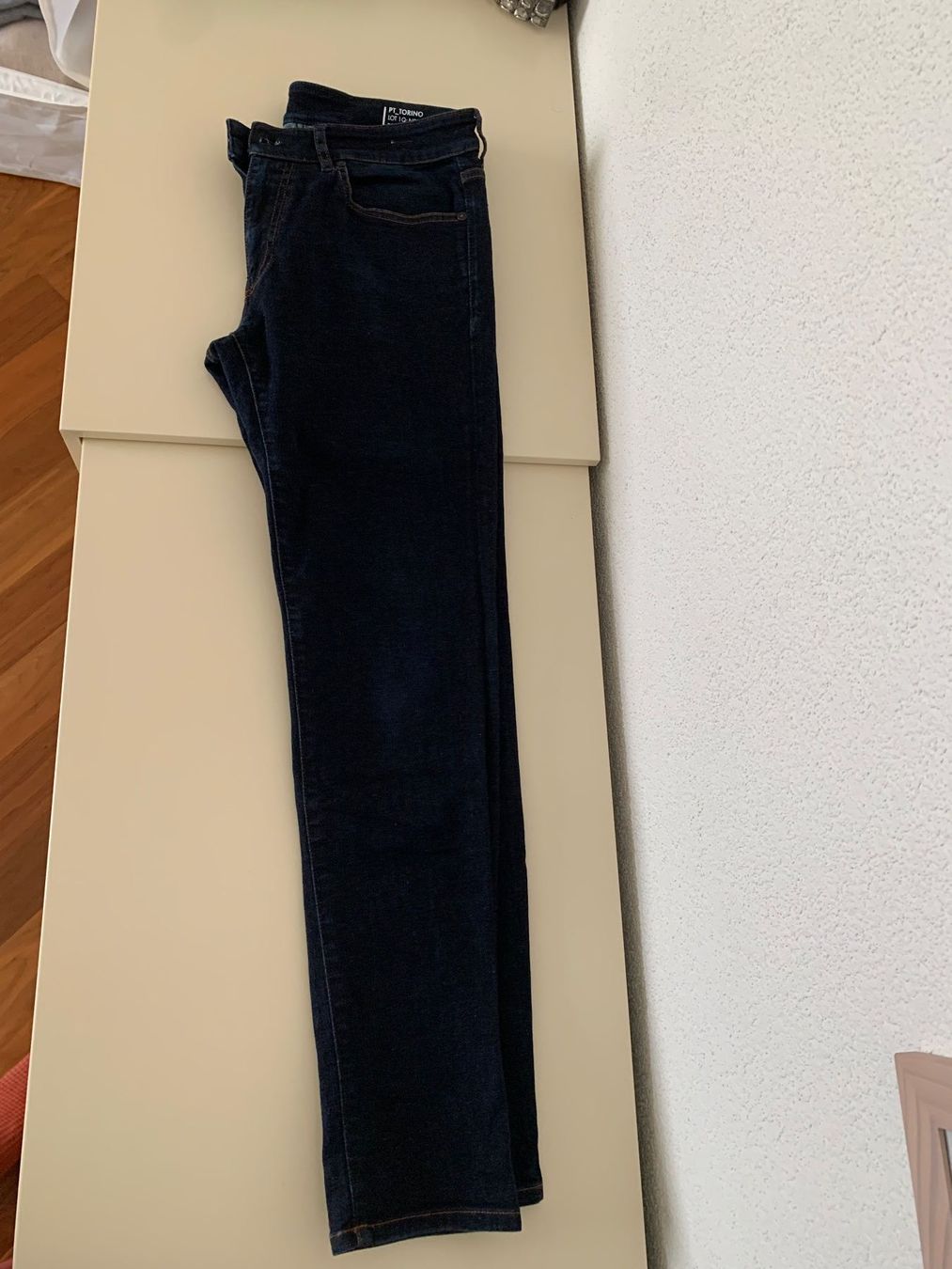 Jeans: PT TORINO Jeans  dunkelblau Gr. 33 – Usato da Rüschlikon venduto da Brixen07 4