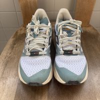 DIADORA VOLO V2 LAUFSCHUHE GR. 39