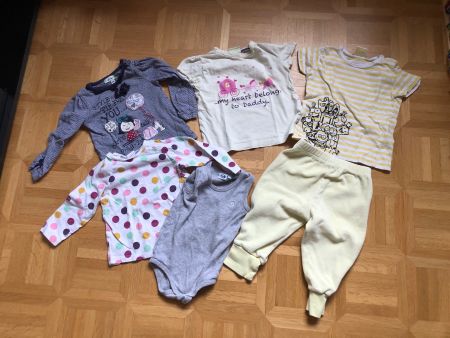 Kleiderpaket Gr. 74 (29)