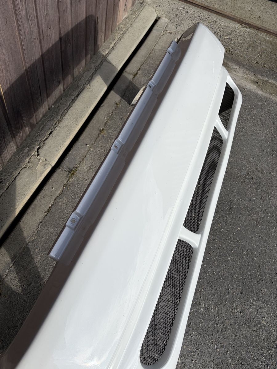 VW Tutti pezzi di ricambio auto: Heckstossstange Tuning VW Vento ab 1.-! – Usato da Selzach venduto da jonny_boy3691 2