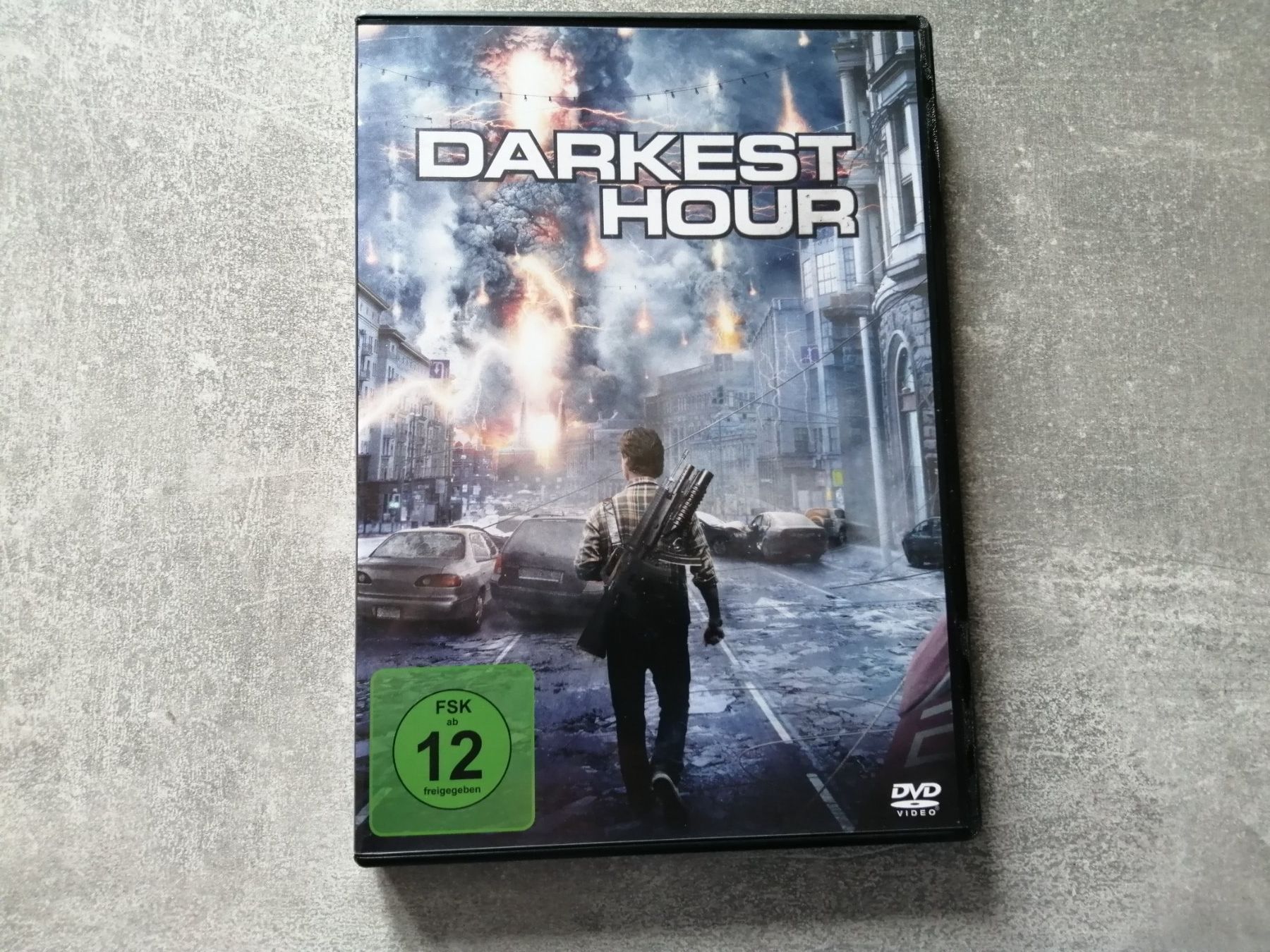 Alle DVDs: DVD: Darkest Hour – Neu (gemäss Beschreibung) aus Altstätten SG von tollesauswolle