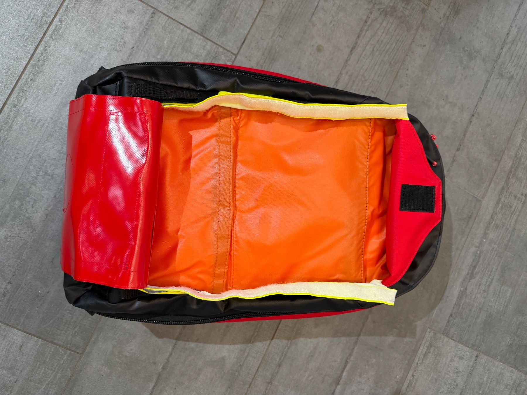 Zaini: Notfallrucksack ROCKSNAKE Patrolleur VKS – Usato da Meiringen venduto da sellswiss 3