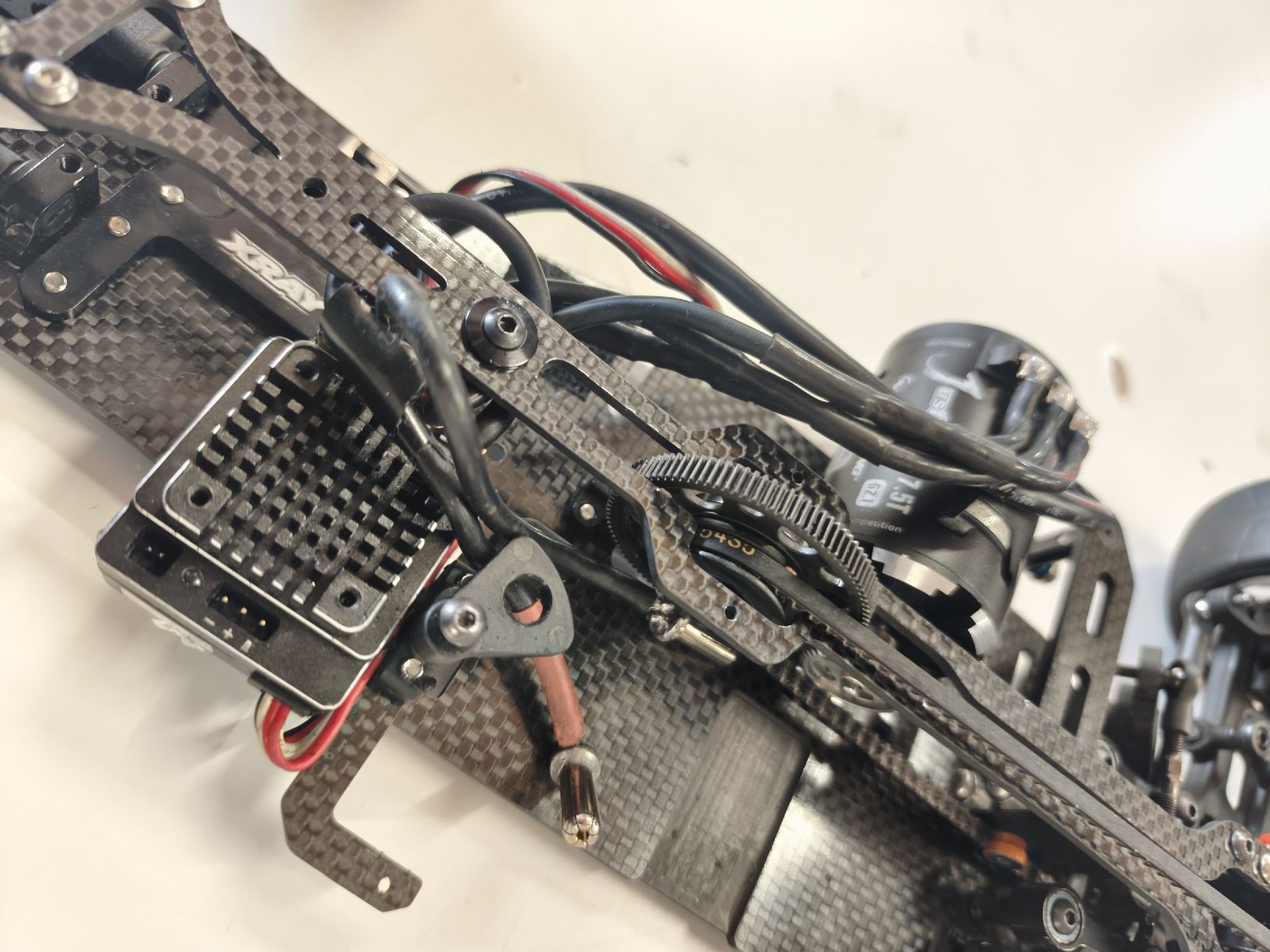 XRay RC Kits de montage: XRAY T4F 2021 Carbon  – D'occasion à Schweizersholz par Toni2000 8