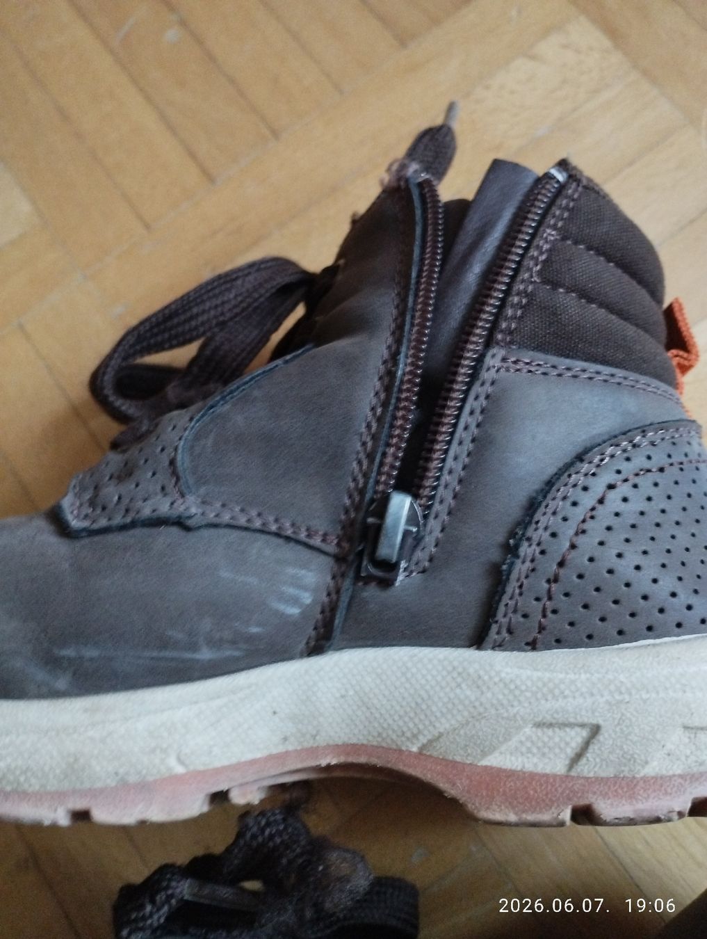 Scarpe per ragazzi: Kinder Boots Grösse 28 Dunkelbraun – Usato da Wangs venduto da Gabrill 2