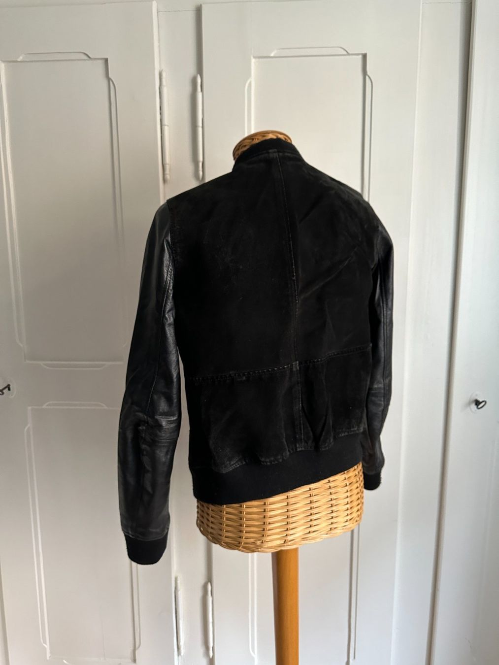 Mango Giacche: MANGO - Lederjacke schwarz S – Usato da Zürich venduto da Diazaio 2