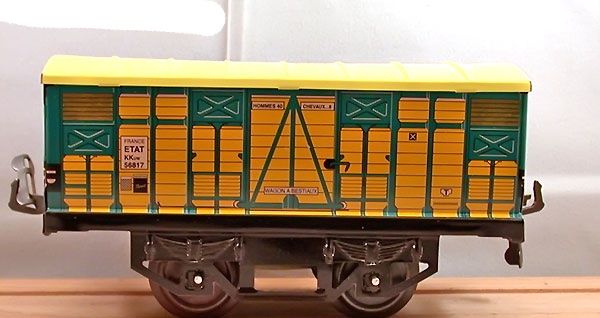 Hornby Modelleisenbahnen: HORNBY HACHETTE ETAT COUVERT A BESTAUX – Gebraucht aus Gland von FRtrains
