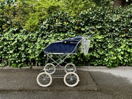 Wunderschöne Retro Kinderwagen - mit liebevollen Details