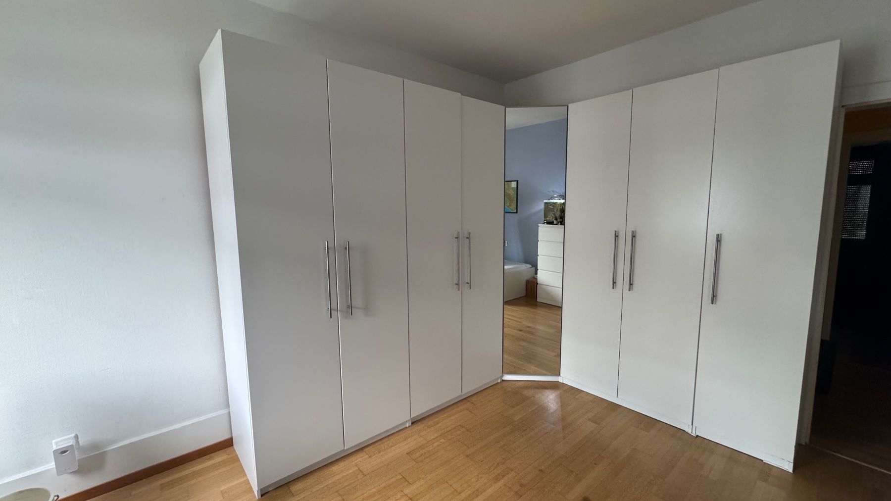 Ikea Armadi: IKEA PAX Eckschrank Weiss - Gratis – Usato da Zürich venduto da Second_Style