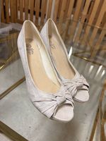 Damen Pumps High Heels Gr 40 Neu