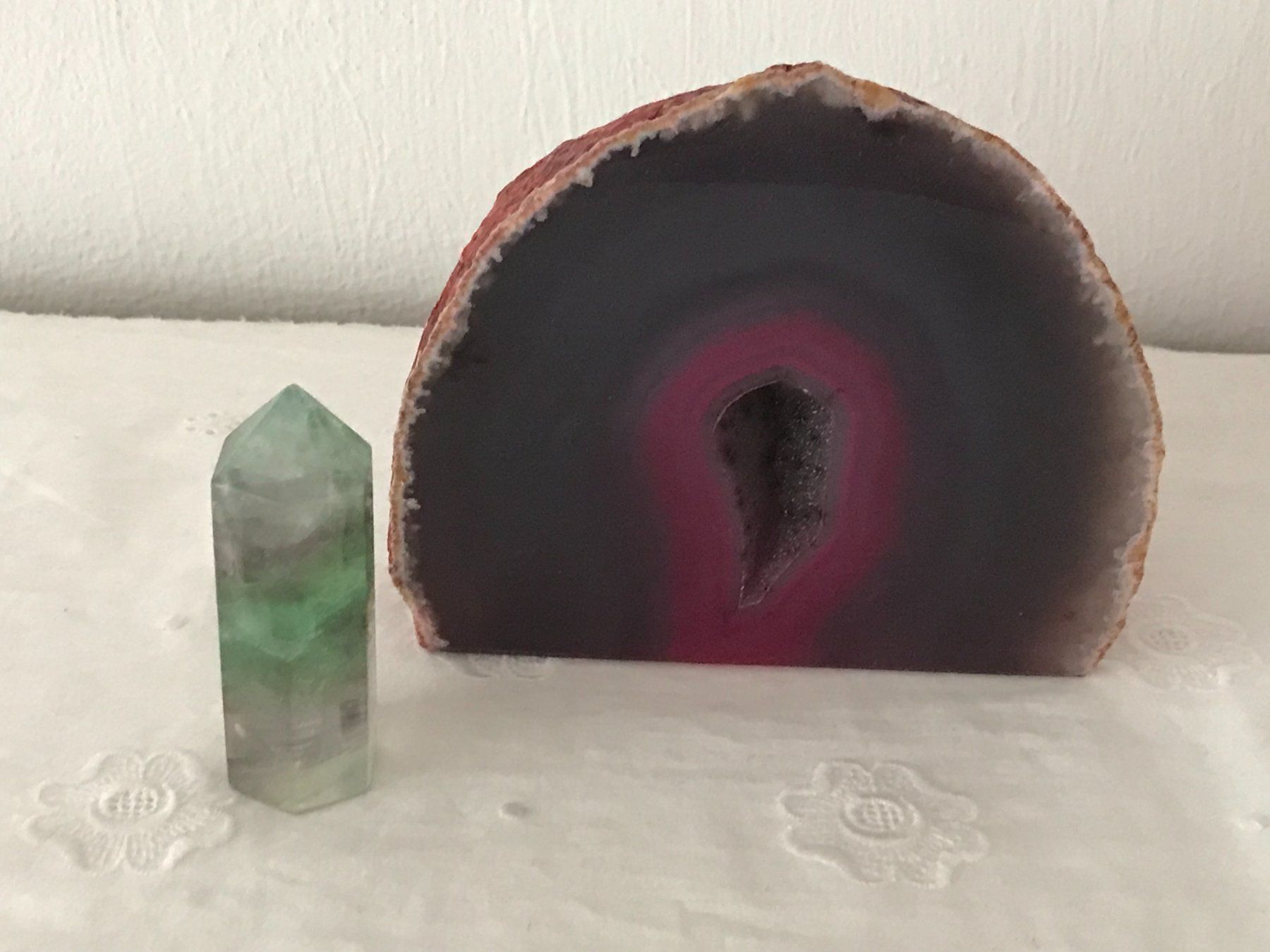 Minerali & Pietre curative: 2 Kristallsteine – Usato da Siebnen venduto da Floki3