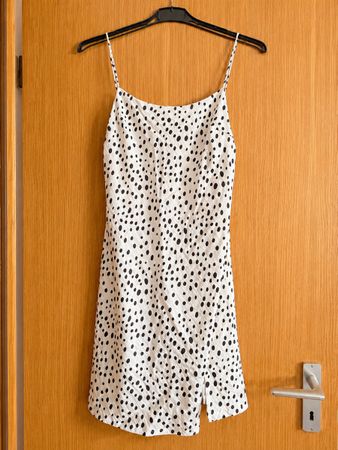 Vestito corto a pois bianco e nero taglia S nuovo
