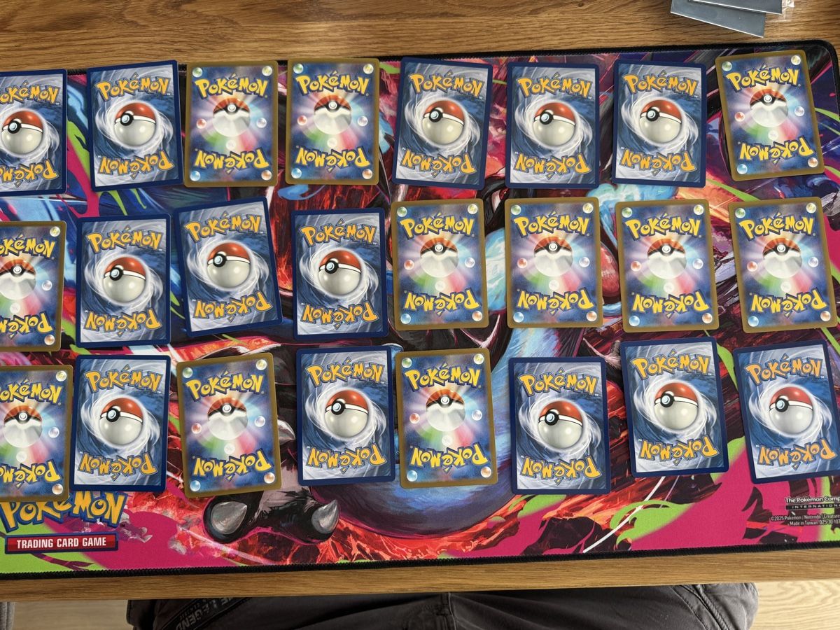 Pokémon Sammelbilder & Trading cards: 24 EX Karten Sammlung Top Zustand – Gebraucht aus Tuggen von 2012prague 1