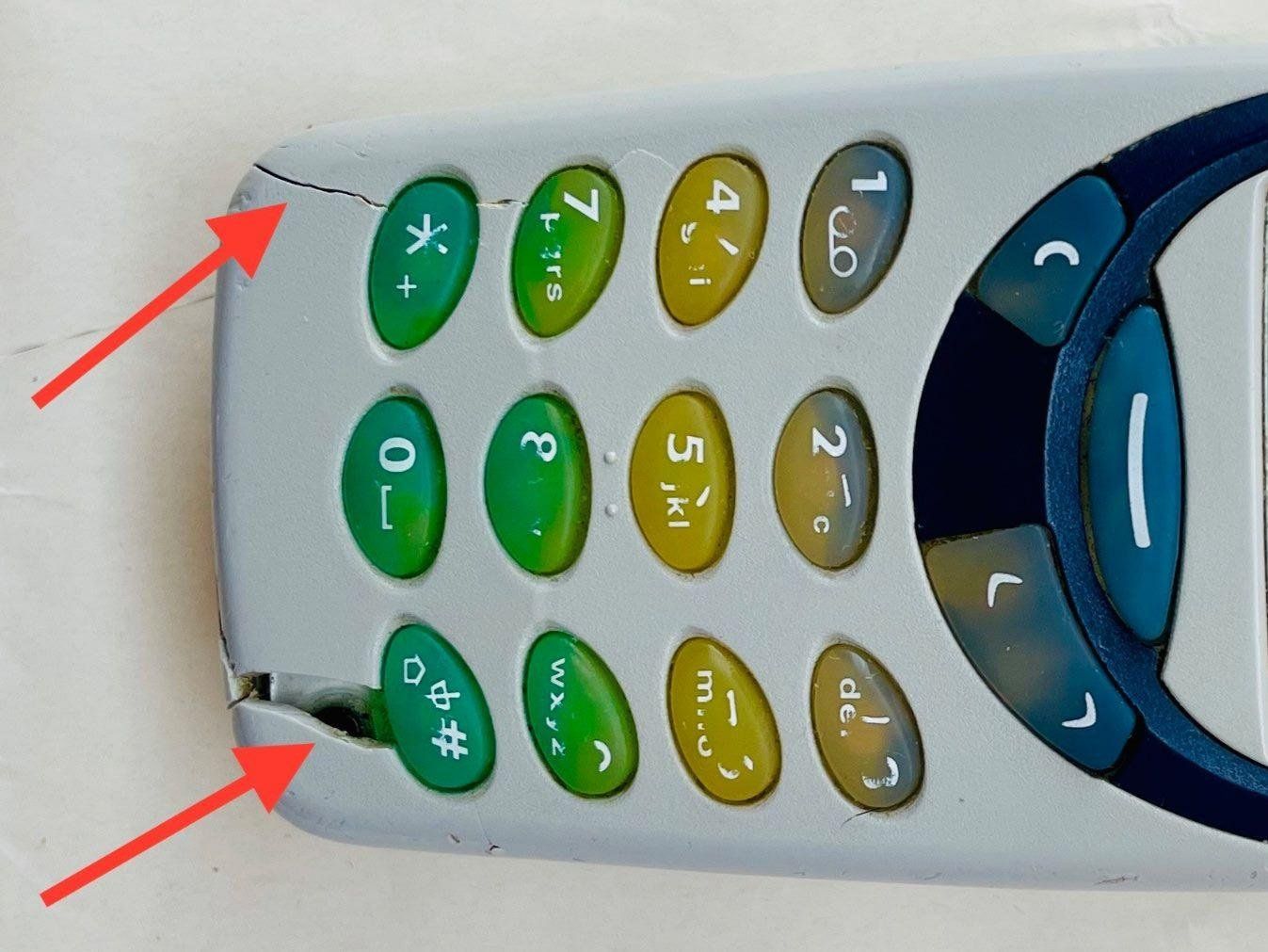 Nokia Telefoni cellulari / Smartphones: Nokia 3330 Originale – Usato da Savosa venduto da Accipe_Oblatam 3