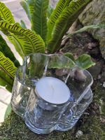 Teelichthalter aus Glas Blumenform Glasi Hergiswil