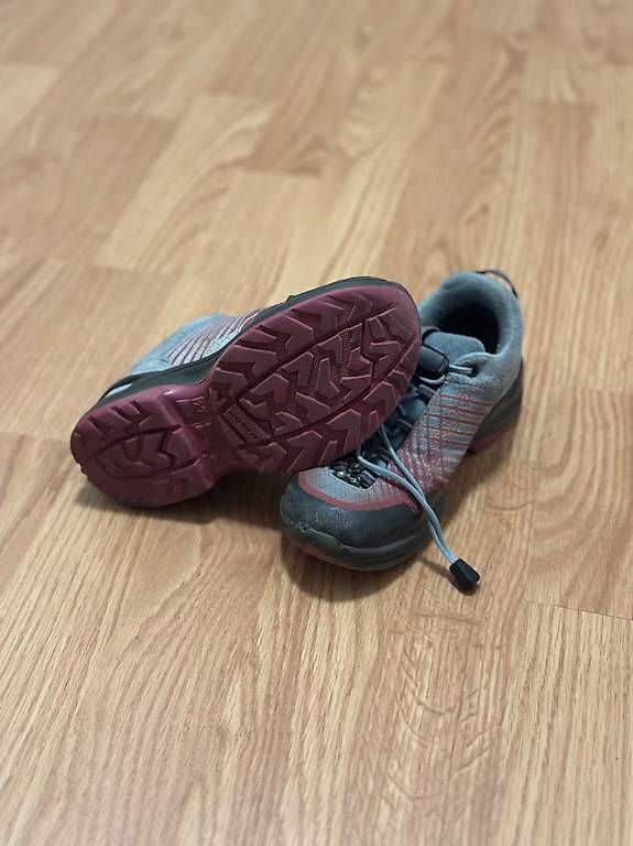 Chaussures garçon: Halbschuhe Grösse 29 – D'occasion à Münsingen par Ziska001 2