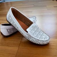 Schuhe aus feinem Leder, Gr. 40