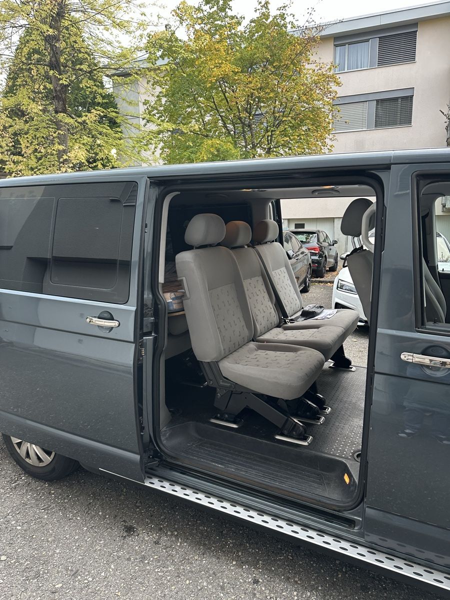 VW Autos: Vw t5 long version caravelle – D'occasion à Biel/Bienne par Sevengroup 8