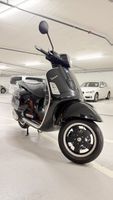Piaggio Vespa GTS Super 300