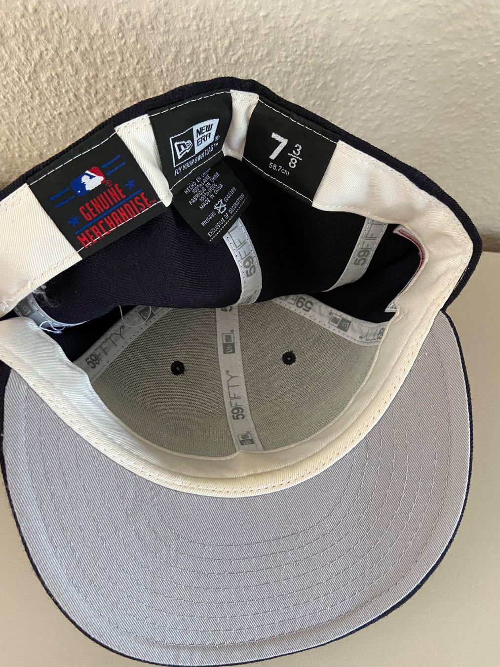 New Era Copricapi, berretti & cappellini: Boston Red Sox New Era Cap Gr. 7 3/8 – Usato da Muttenz venduto da bargain_hunter 2