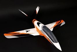 COBRA V2, Modellflugzeug (0.9m)