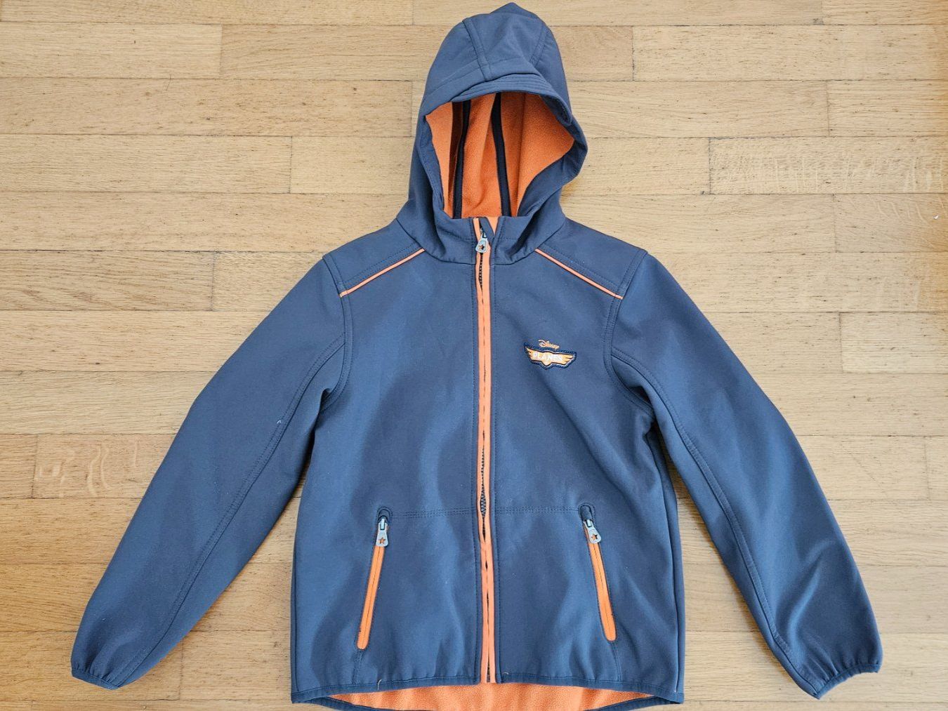 C&A Vestes & Manteaux: Disney Planes Softshell Jacke, Top Zustand, Grösse 140 – D'occasion à Sachseln par Cadfael1