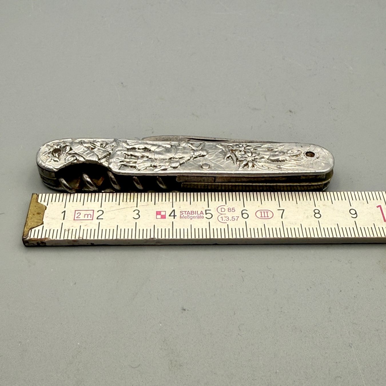 Coltelli tascabile: Antikes Alusackmesser Schloss Thun (F.Schoder Thun) – Usato da Ueberstorf venduto da Brocandi 9