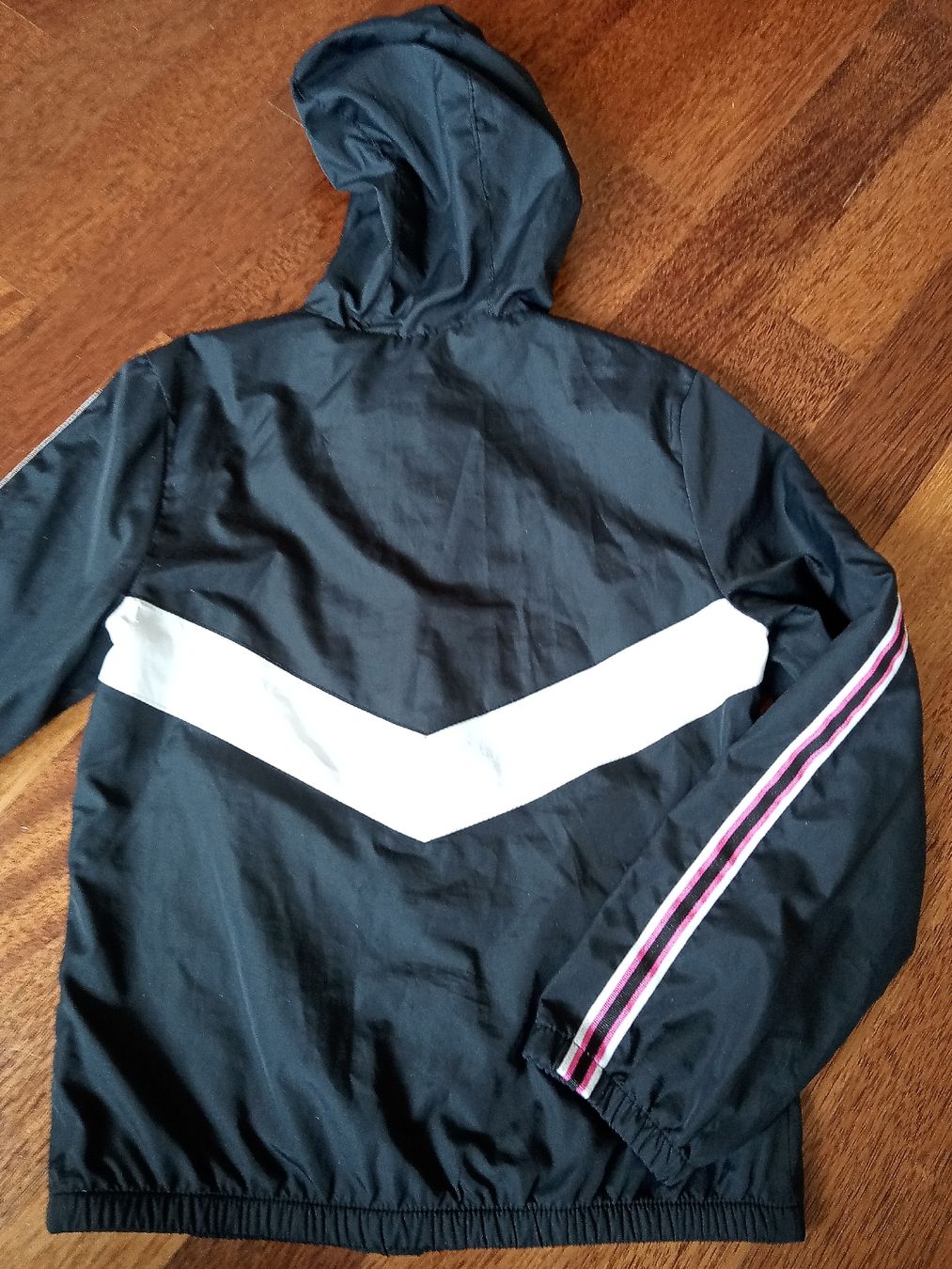 C&A Giacche & Cappotti: Leichtes Jäckli leichte Jacke Grösse 128 – Usato da Büren SO venduto da swelch 4