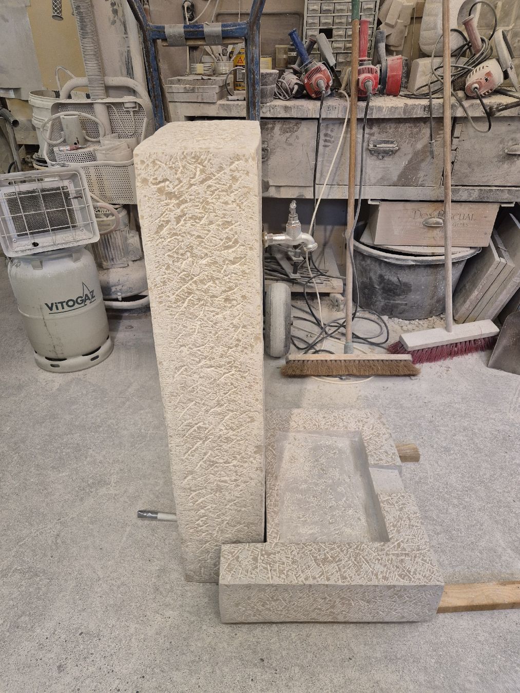 Stagni & Fontane ornamentali: Wasserzapfsäule für Garten – Nuovo (secondo la descrizione) da Ehrendingen venduto da Amigo5 1