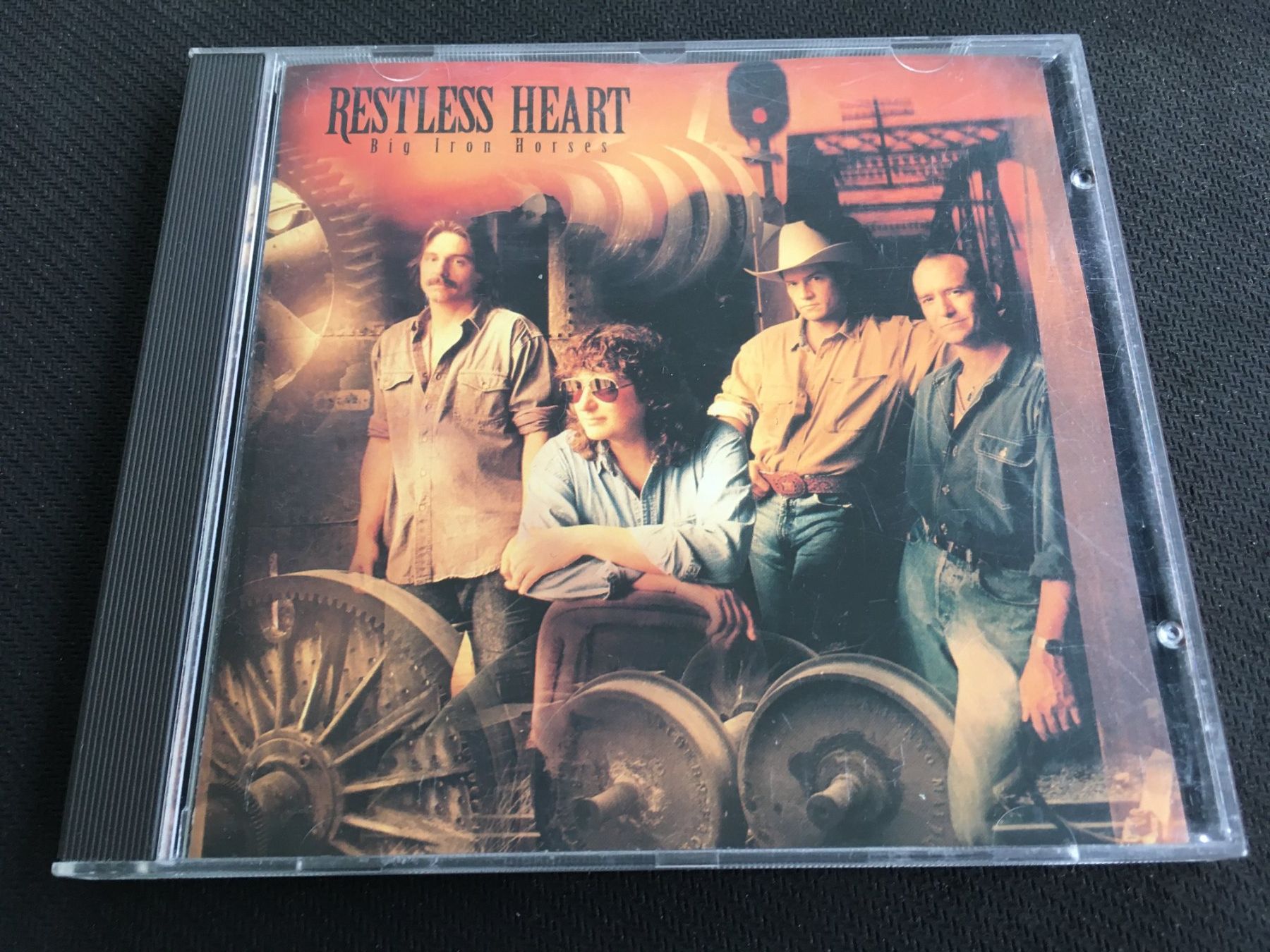CD: Restless Heart - Big Iron Horses -CD- – Usato da St.Gallen venduto da MedienJoe