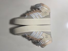 Neue Adidas Gr.40