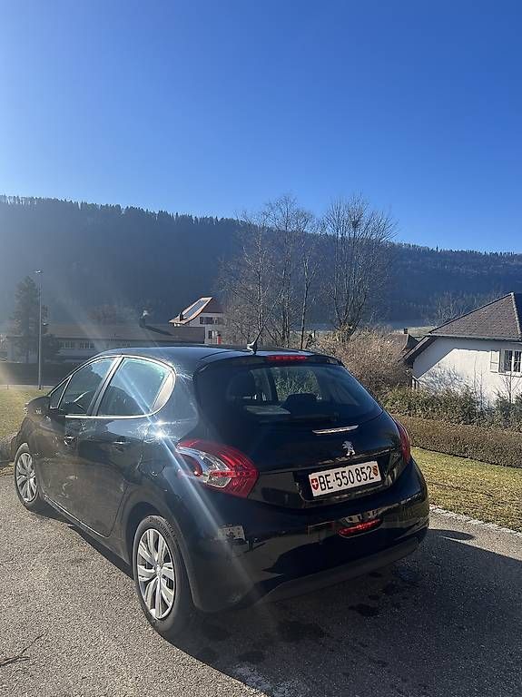 Autos: Peugeot 208 1.4 vti – Gebraucht aus St-Imier von rit_85md 3