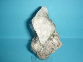 Adular auf Matrix aus dem Valleggia Tessin