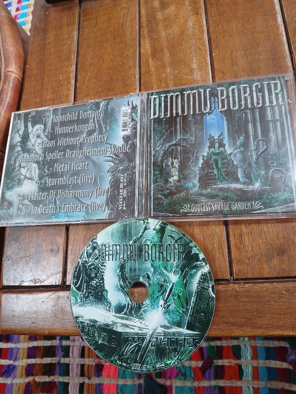 CD: dimmu borgir - godless... – Usato da St-Cergue venduto da VeganWarrior