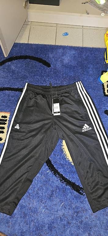 Pantaloni: Pantaloni 3/4 – Usato da novazzano venduto da remolabarca1
