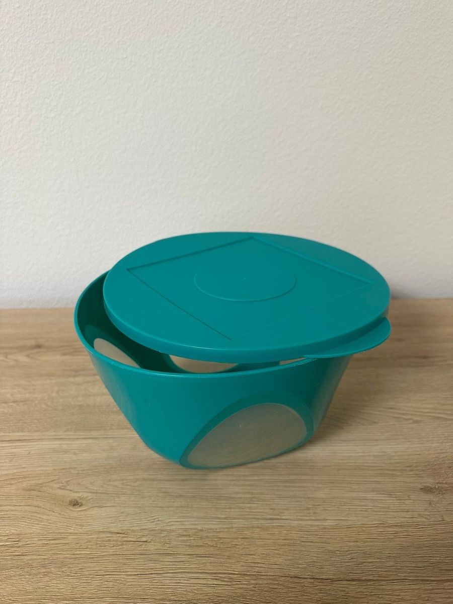 Ciotole: Schüssel mit Deckel Tupperware türkis gebraucht – Usato da Zug venduto da Pikappa88