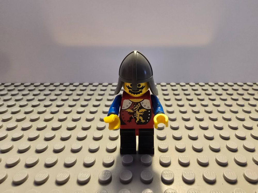 Lego Baukästen: Lego Drachenritter (cas016) seltene Figur – Gebraucht aus Basel von Swi-7621 1