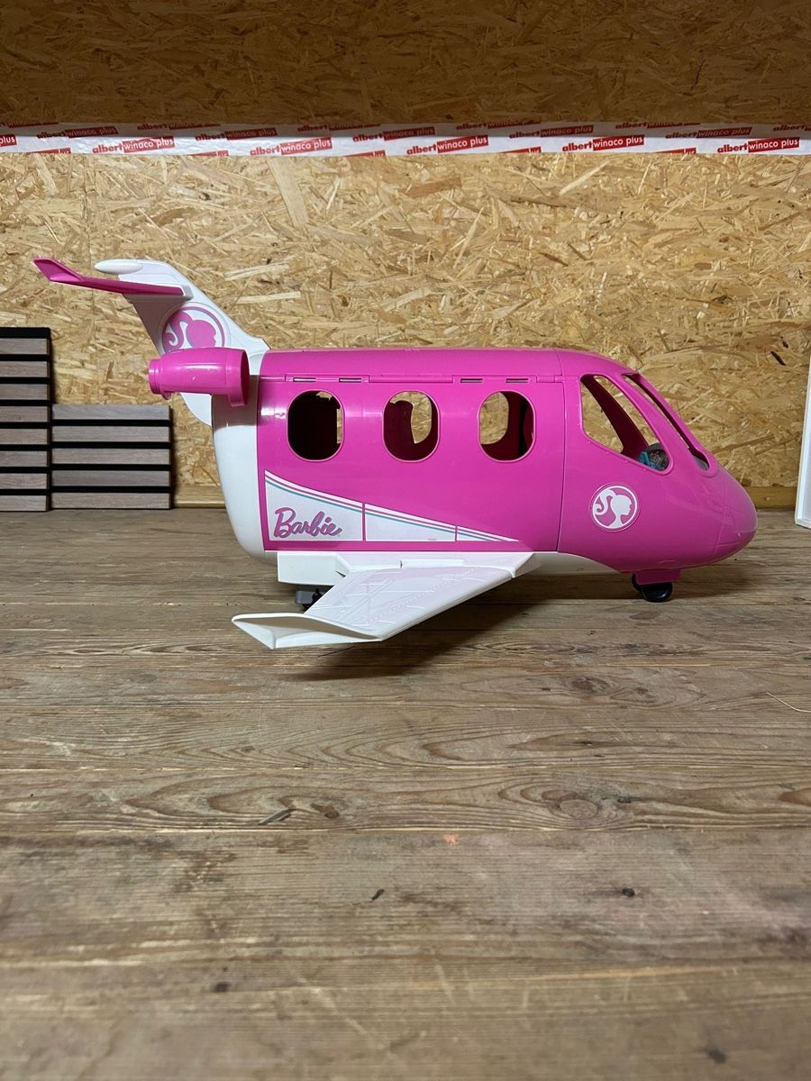 Jouets: Barbie Flugzeug  – D'occasion à Farnern par Nalanik