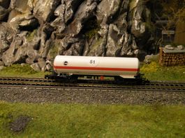 Modelleisenbahn Kesselwagen Eva weiss gebraucht (51)